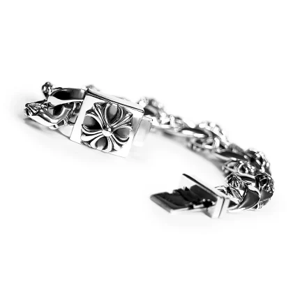 CH FANCY CHAIN BOX BRACELET
