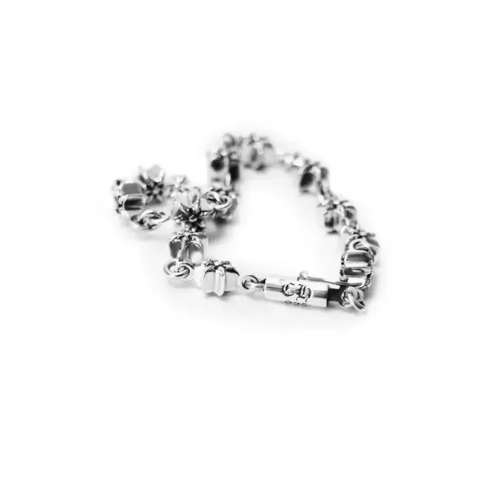 CH TINY 6 SIDED STAR BRACELET