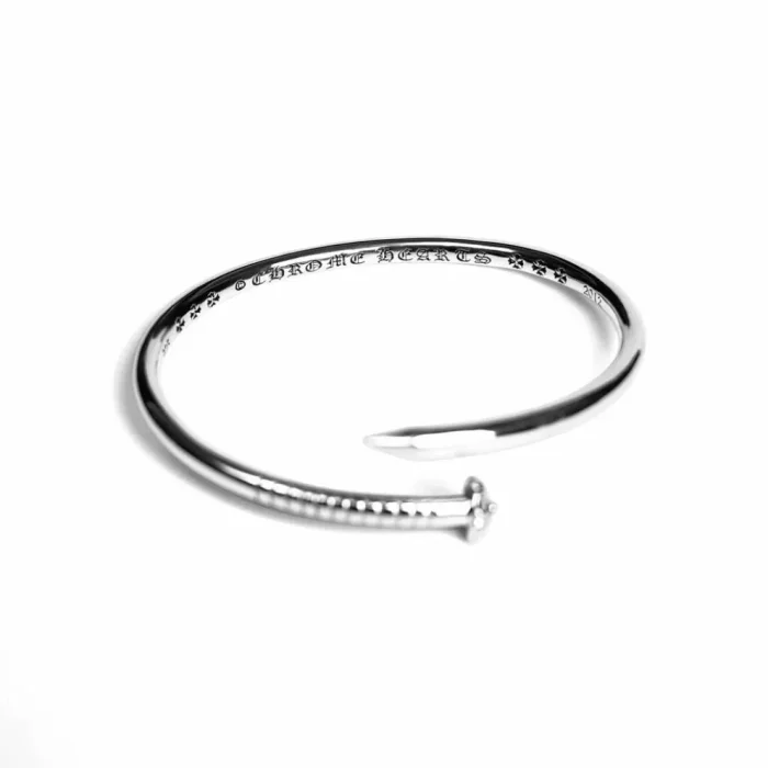 CH CROSSBALL NAIL BANGLE
