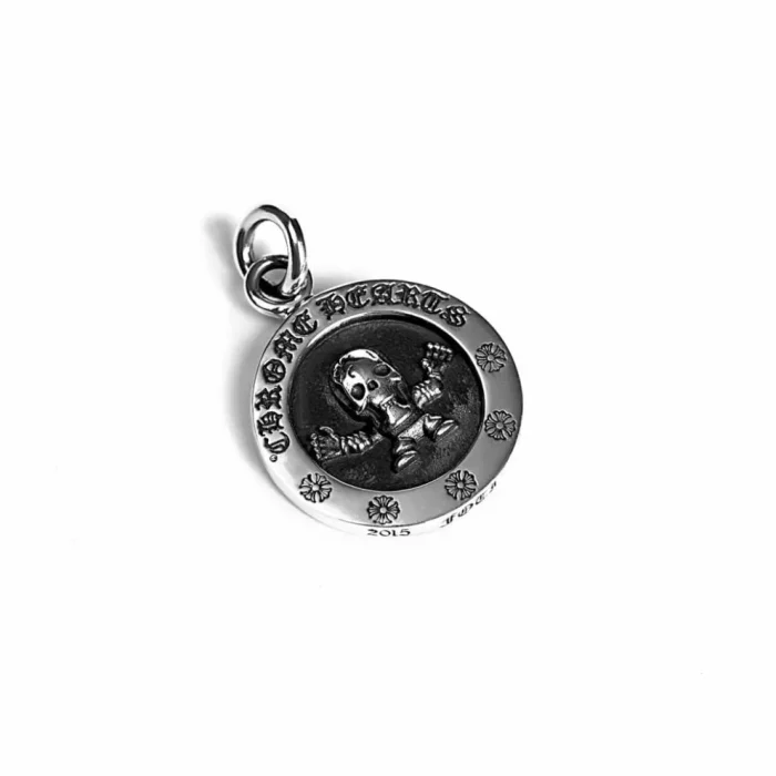 CH FOTI MEDALLION PENDANT
