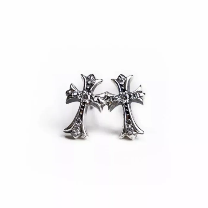 CH CROSS BABY FAT STUD PIERCE WITH PAVE DIAMOND