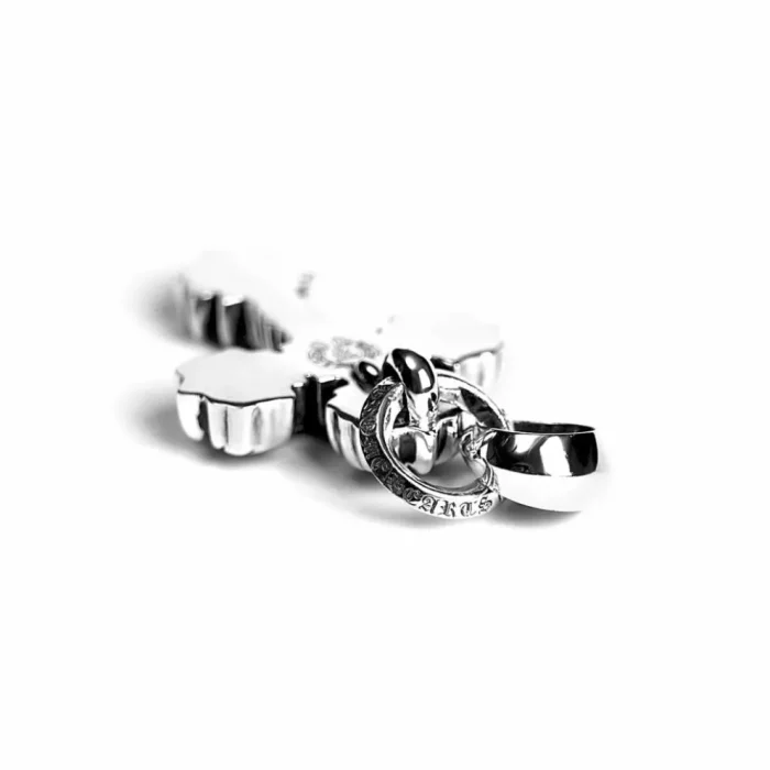CH XS FILIGREE CROSS PENDANT WITH BAIL