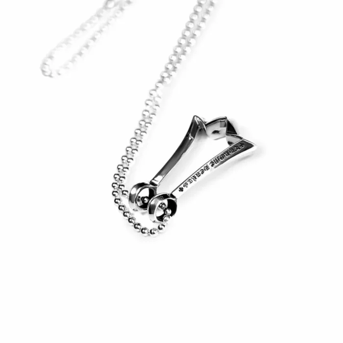 CH RING CATCH PENDANT